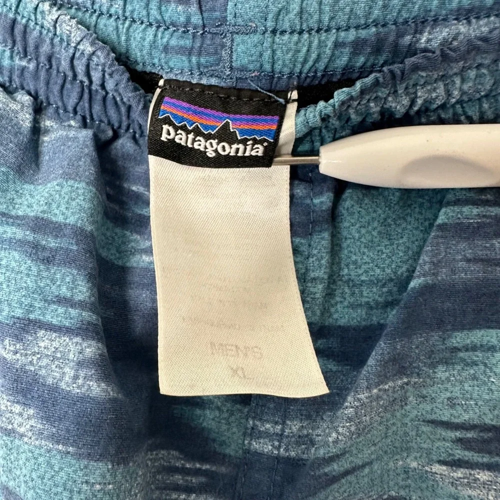 Patagonia Men's Swim Trunks Shorts XL Blue Abstract Print Elastic Waist Pockets‎